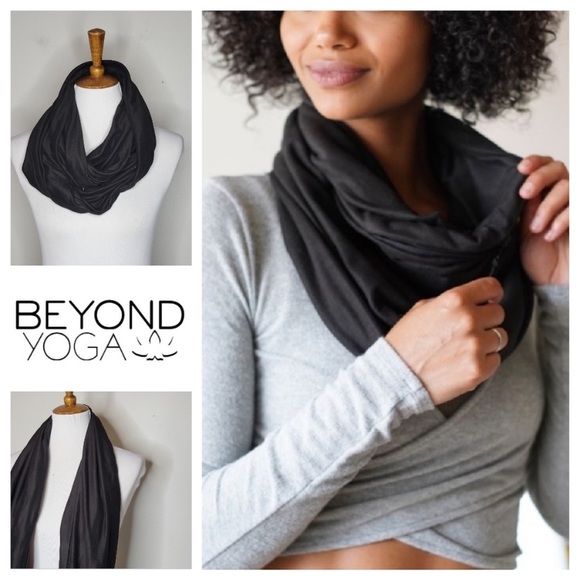 NWT BEYOND YOGA ||  Infinity Pocket Scarf Black Modal Athleisure one size - Picture 1 of 13
